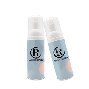 Mousse nettoyante pour cils